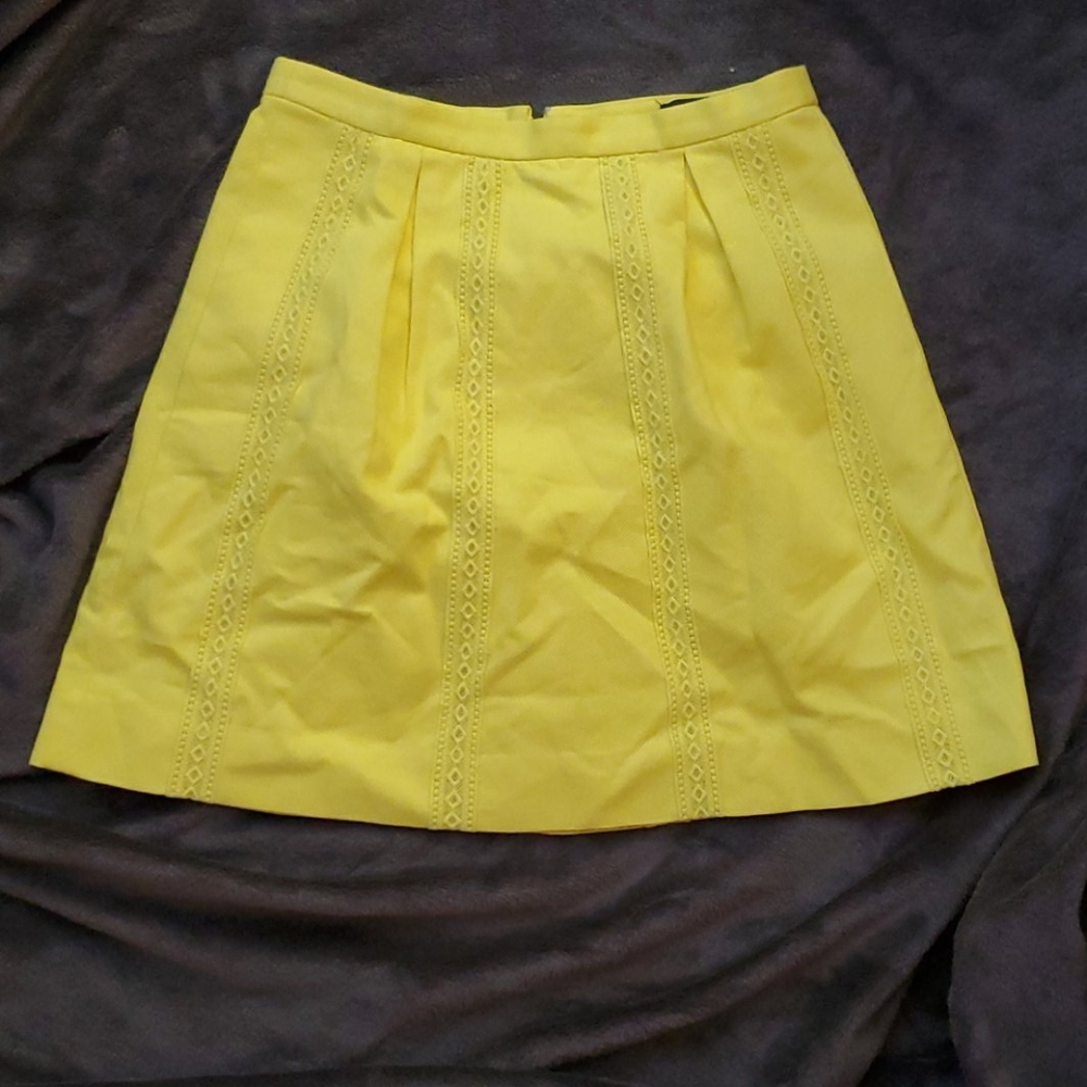 💚 J crew yellow skirt lace embroidered linen